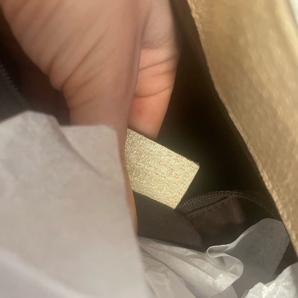 Authentic Large Gucci Purse - Picture 2 of 4